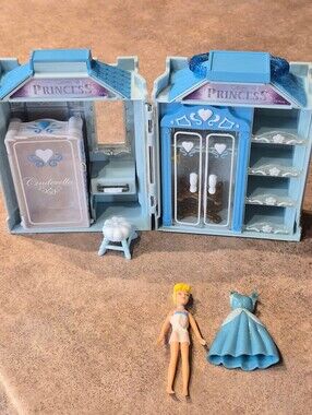 Disney Cinderella Light Blue Mini Wardrobe Play Set with Doll and Dress